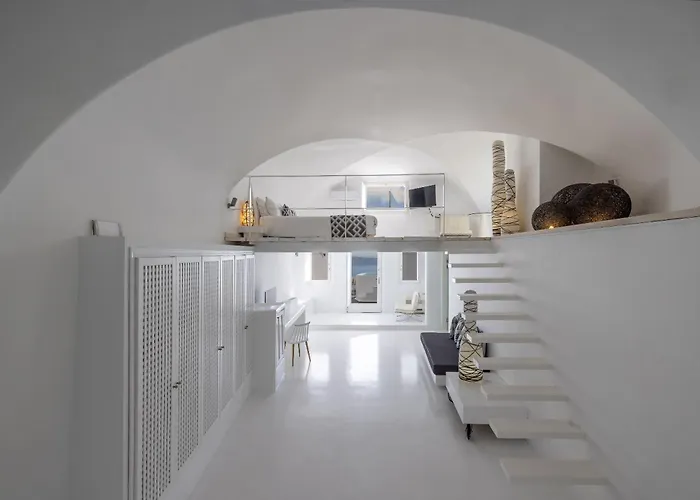 Dreams Luxury Suites